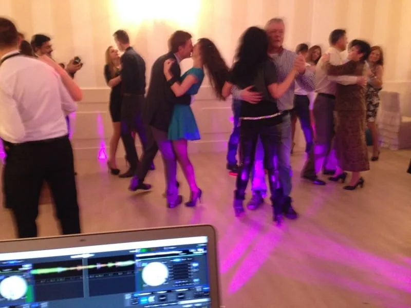 Eveniment PartyDJ București — sonorizare și lumini profesionale, fotografie 49